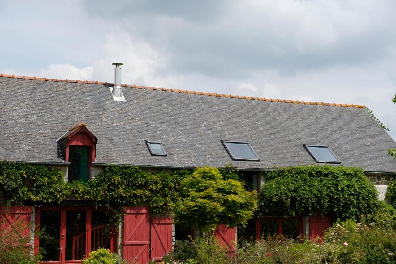 La Maison Jaune A La Janaie Parigne ภายนอก รูปภาพ